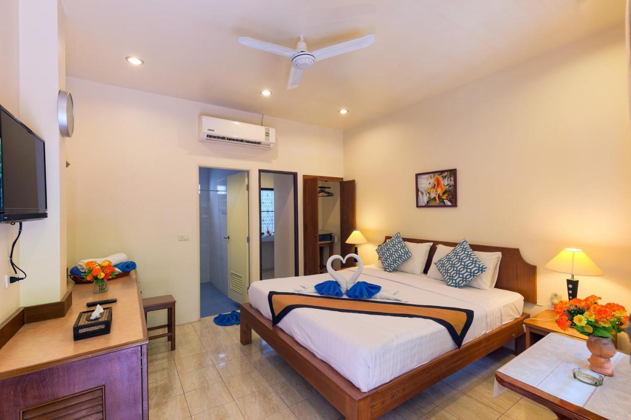 Smile House Karon Hotel Exterior foto